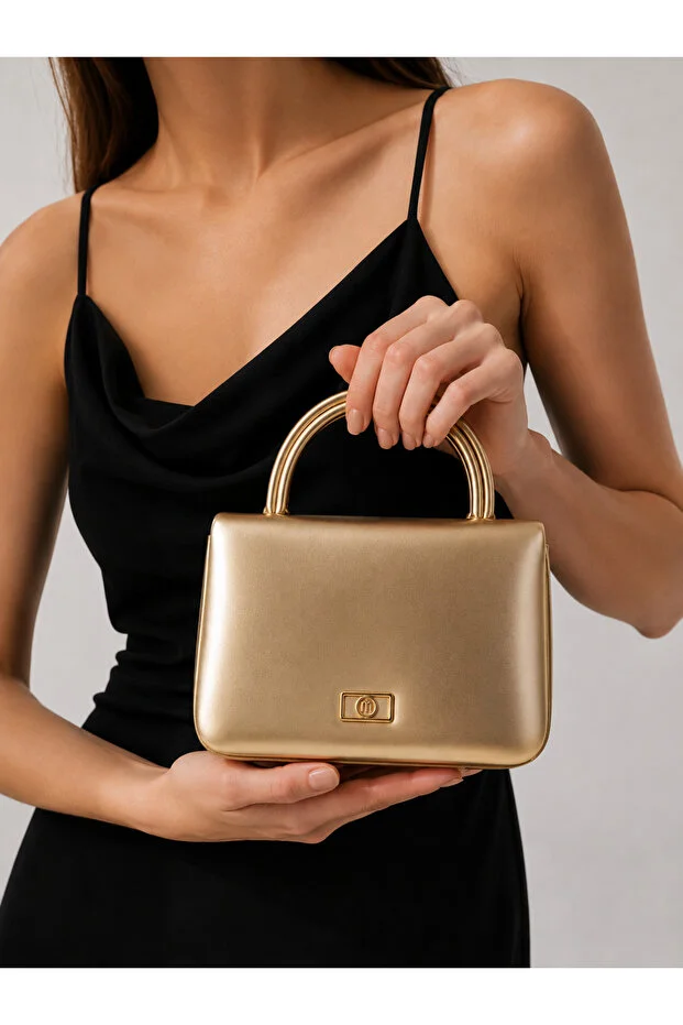 Molie Women's Gold Chain Strap Women's Hand/Shoulder Bag Evening Dress and Daily Bag